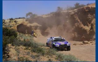 Giniel de Villiers kørte sin Volkswagen Race Touareg til sejr på 5. etape af årets Rallye Dakar og rykkede op på 2. pladsen som den bedst placerede Volkswagen.