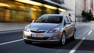 Opel viser den nye 5 dørs Astra til september på biludstillingen i Frankfurt. 