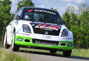 Vinderne af sidste års KDAK Rally, Martin Johansen og Finn Thomsen i Suzuki Swift Super 1600, havde luft under to hjul i et rally for nylig. I dette års KDAK Rally bliver de med sikkerhed flyvende med luft under alle fire hjul.
