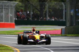 Sæsonens første løb gav ING Renault F1 Team en klar indikation af det arbejde, der ligger foran dem, og som starter med en tre dages test i Malaysia sidst i marts måned.