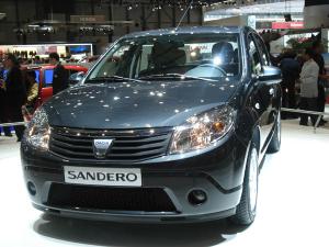 Dacia Sandero bliver den første bil Renault producerer i Sydafrika. I alt er der investeret 600 mio. kr i at udbygge den eksisterende Nissan fabrik i Pretoria, så den også kan producere Renault til det sydafrikanske marked.     